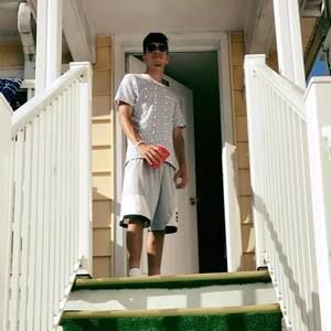 Meet your Posher, Jake